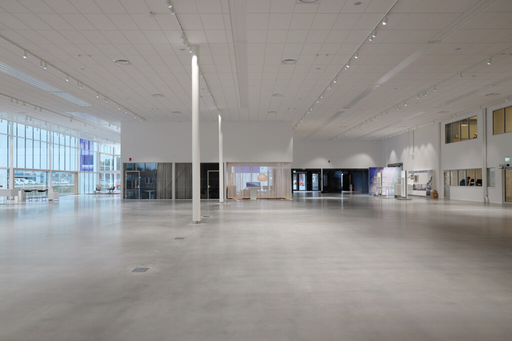 Offentlig lokal hos Finnvedens bil