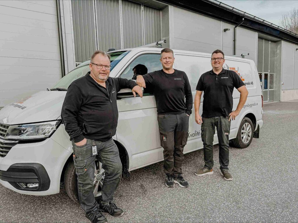 Gruppbild på personal Lagans Byggnads